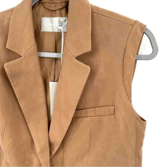 Everlane Tencel Sleeveless Blazer, Toasted Coconut, Size 00 - Picture 4 of 8